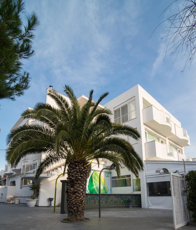 Hotel Cicò Torre Santa Sabina Exterior foto